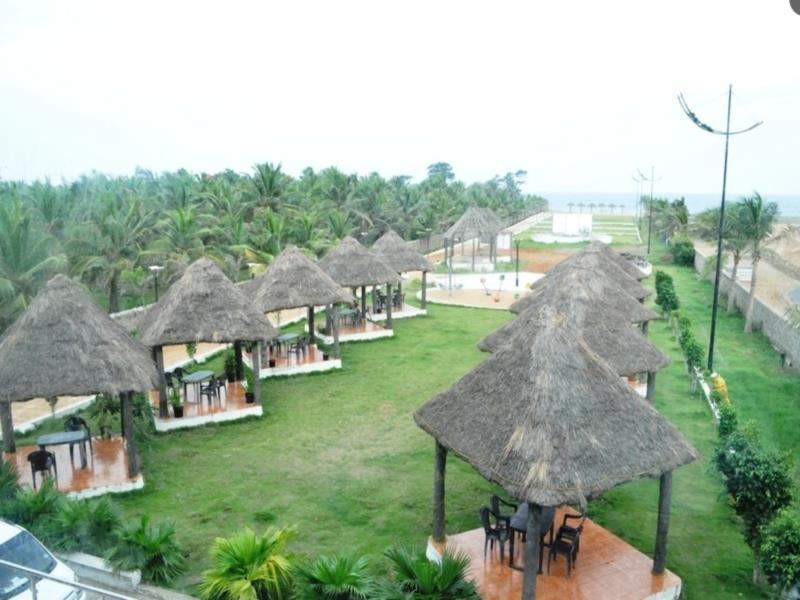 Jade Beach Resort Tirupporur Exterior foto